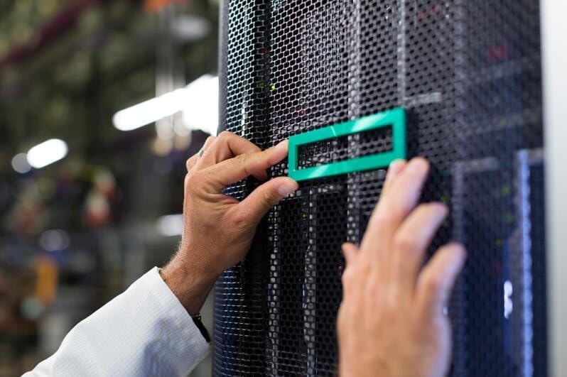 HPE HPE MR216i-p Gen11 SPDM