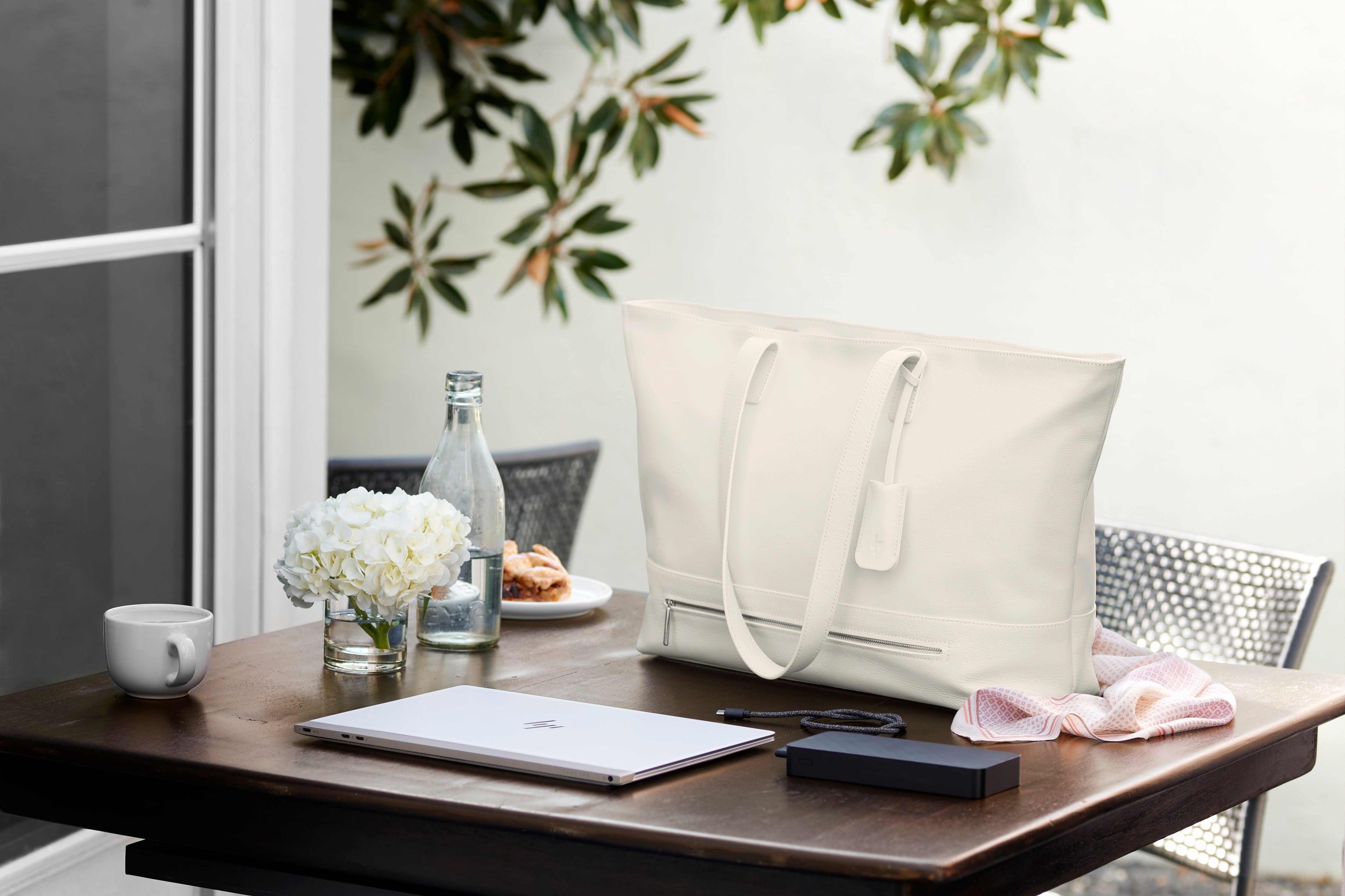 HP Spectre Tech Tote