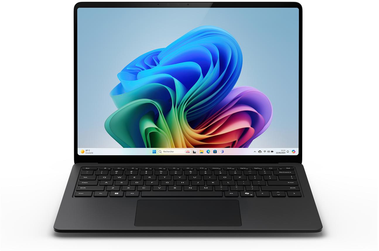 Microsoft Nouvelle Surface Laptop 13'' Qualcomm Snapdragon X Plus 16 Go RAM 512 Go SSD Graphite ARM Cortex