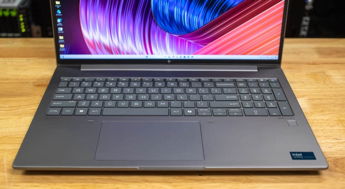 HP HP ZBook Power G11 RTX 500 Ada 4GB U5-135H for WWAN ready 512GB PCIe 16GB (1x16GB) DDR5 5600 W11p64 16.0 AG WUXGA (1920x1200) WLED+LBL 400 for WWAN f5MP IR 60Hz AZERTY BE QWERTY
