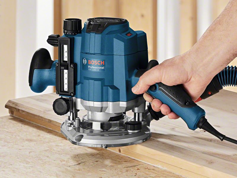 Bosch GOF 1250 CE