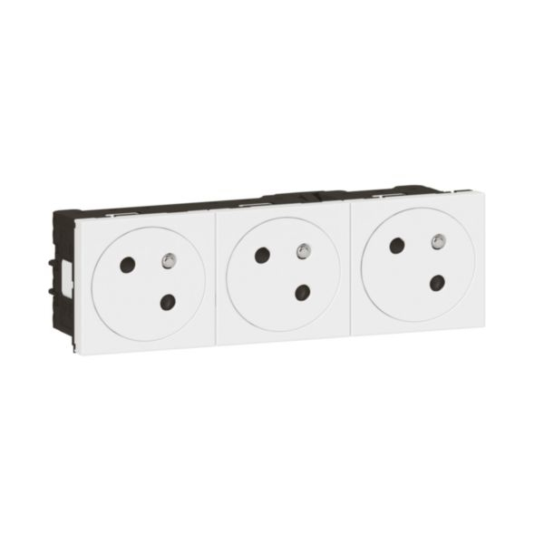 LEGRAND Prise secteur Mosaic triple 45x45 45° 10/16 A