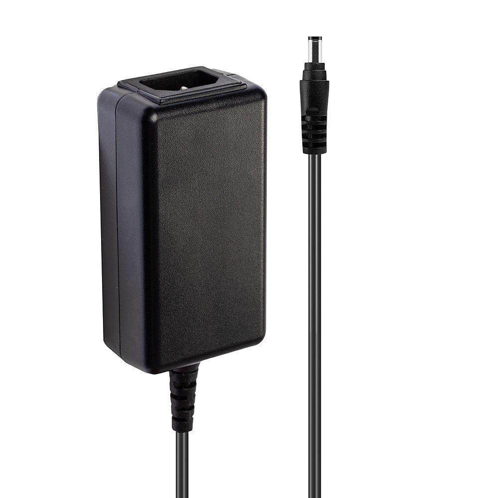 Lindy - Modèle du produit : 5VDC 4A IEC C14 Power Supply 5.5/2.5mm
