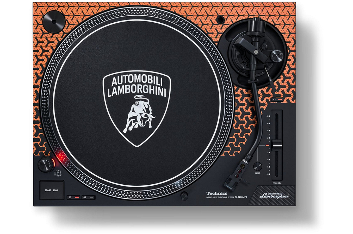 Technics Modèle : platine vinyle SL-1200MP7 édition Lamborghini orange