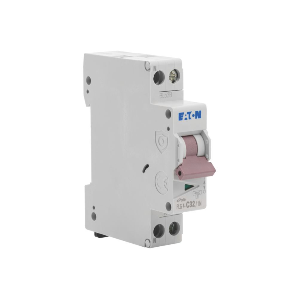 EATON Disjoncteur 32A type C A vis 4,5kA 1P+N