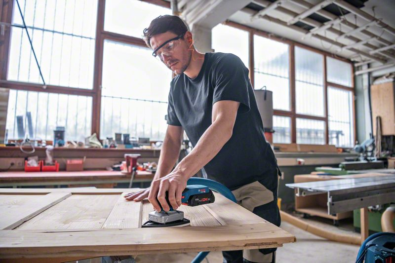 Bosch Professional Ponceuse orbitale sans fil GSS 18V-13 Professional solo