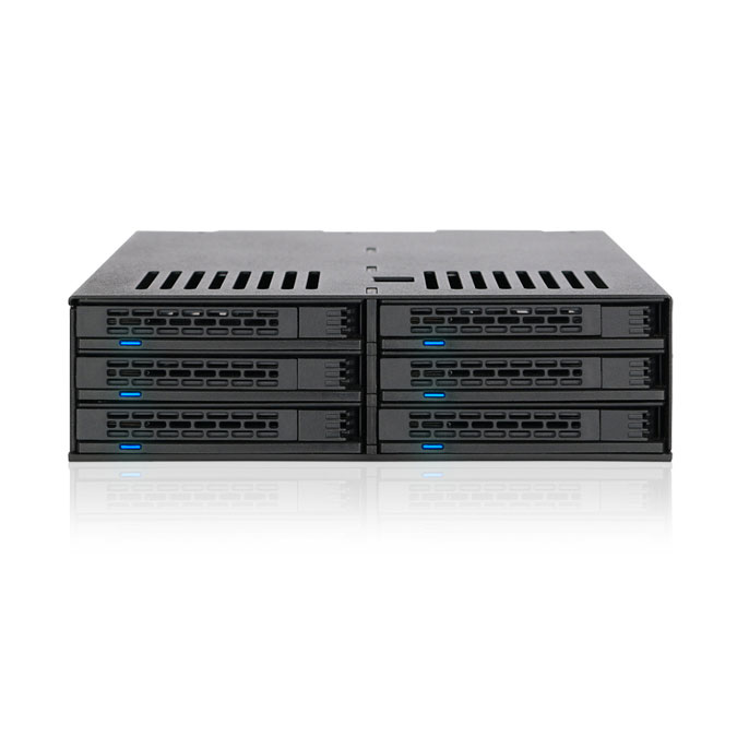 Icy Dock ExpressCage MB326SP-B