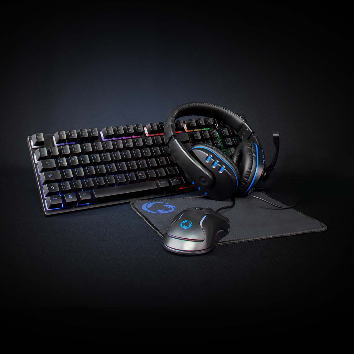 Nedis Combo de jeu kit 5-en-1 Clavier, casque, souris et tapis de souris Noir QWERTZ Disposition Allemagne