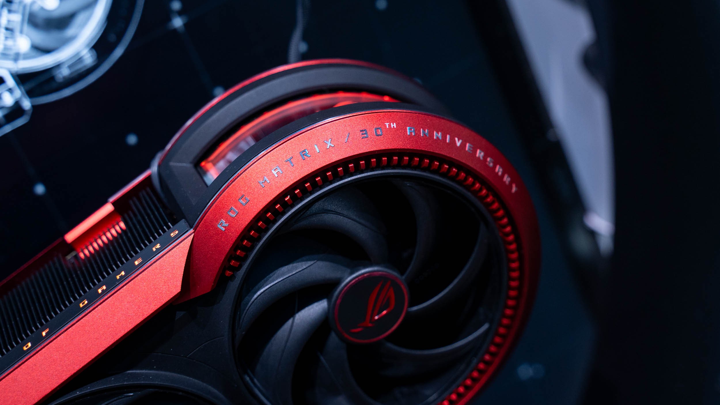 ASUS ROG Matrix Platinum RTX 5090 P32G 30TH