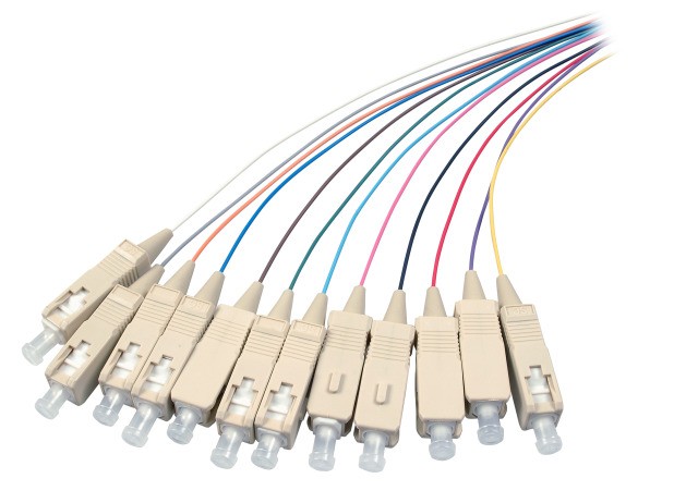 ekivalan Lot de pigtails OM5 50/125 LC-UPC Low Loss 900µm 12 couleurs 2m