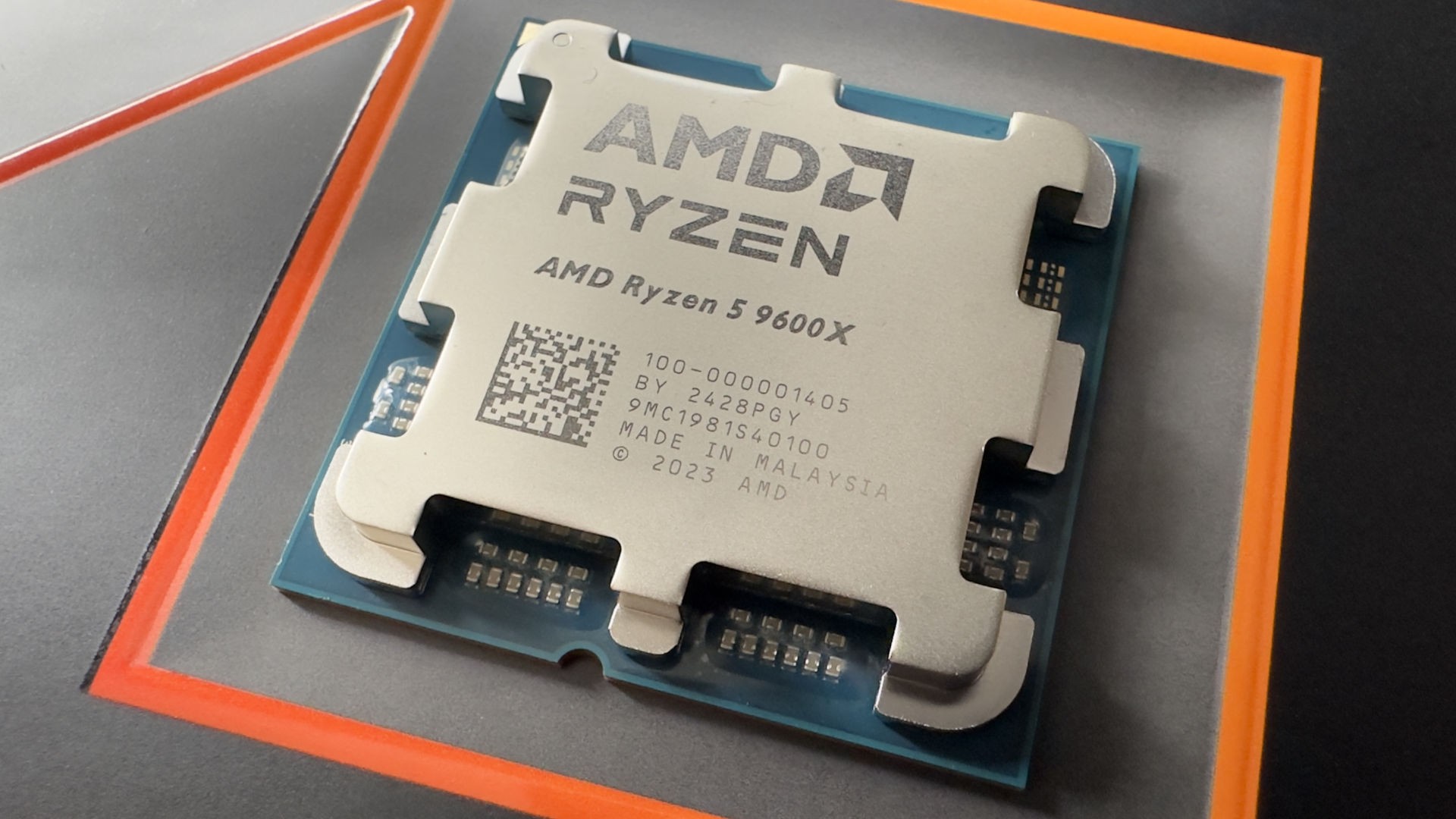 Microconcept PC AMD AM5 Ryzen 5 9600X Tray 3,9GHz MAX 5,4GHz 6xCore 12xThread 38MB 65W